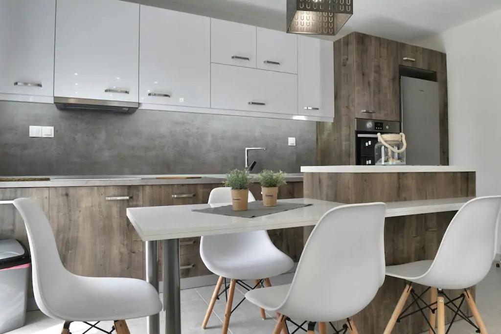Crystallia Seaside Maisonette By Rentalspro- Néa Mudaniá Kültér fotó